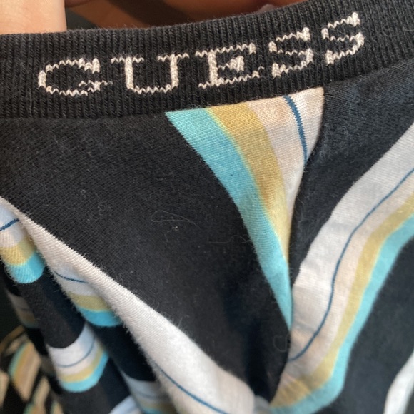 guess original shirt. adult medium - Picture 4 of 4
